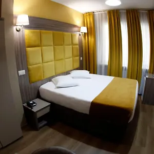 Szálloda Midi-zuid